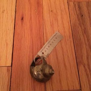 Alkemie oversized shell ring